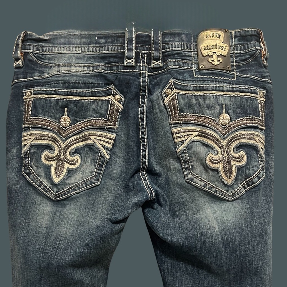 Rock revival jeans